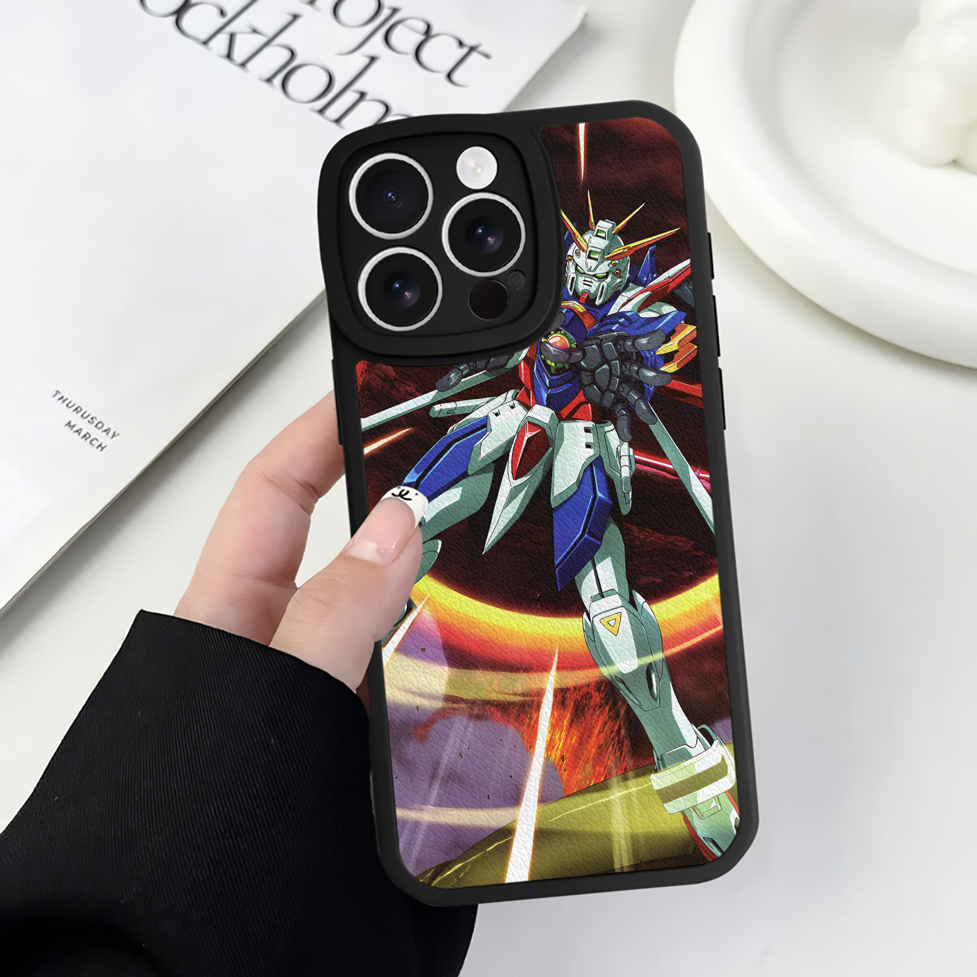 （画像用） 機動戦士ガンダム Mobile Suit Gundam 【iPhone 16シリーズ対応】シリコンスマホケース（レザー調） 材質：シリコン